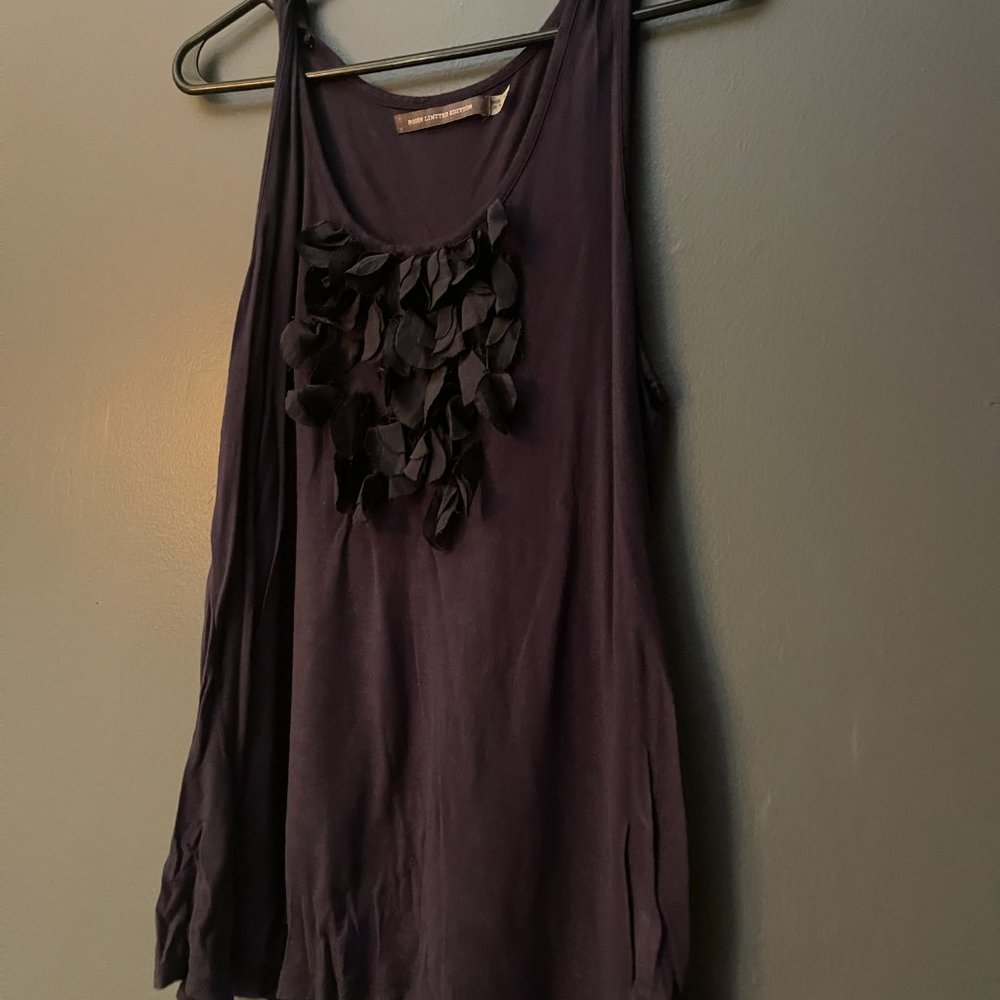 Tank - Picture 2 of 2
